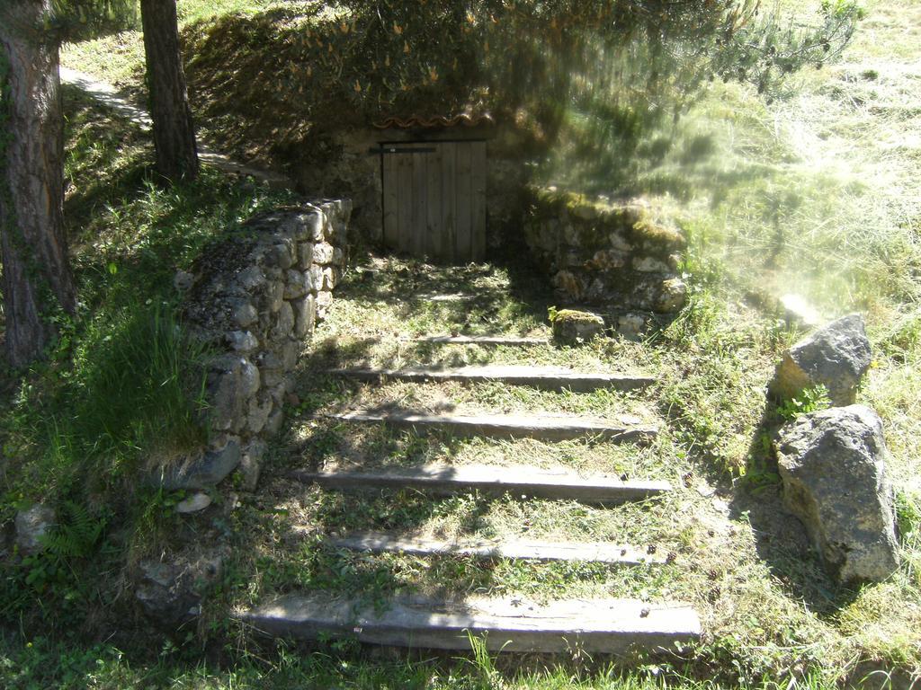 Les Roches Hotel Le Crestet Luaran gambar